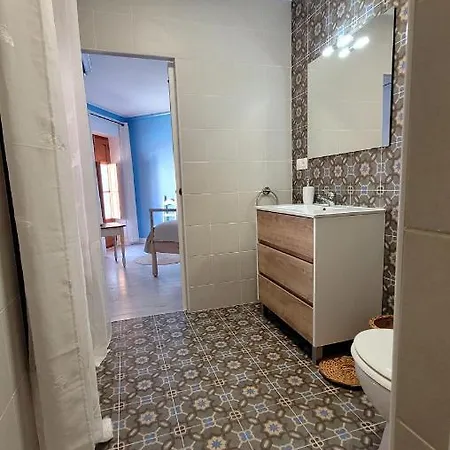 Bed & Breakfast Casa Ellie Tormos