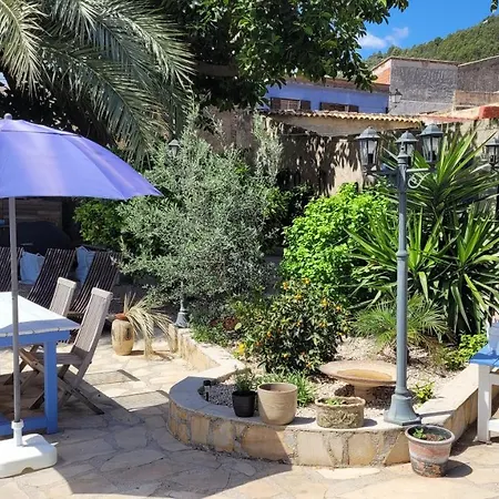 Casa Alestelou Bed & Breakfast