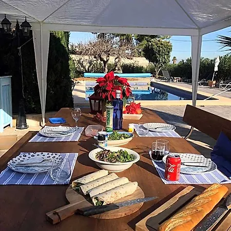 Casa Ellie Bed & Breakfast 4*