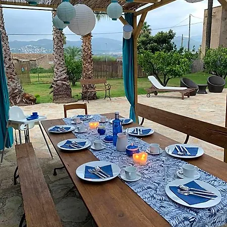 Casa Ellie 4*
