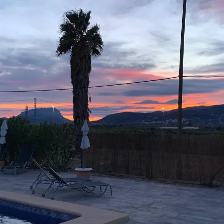 Panzió Casa Alestelou Tormos