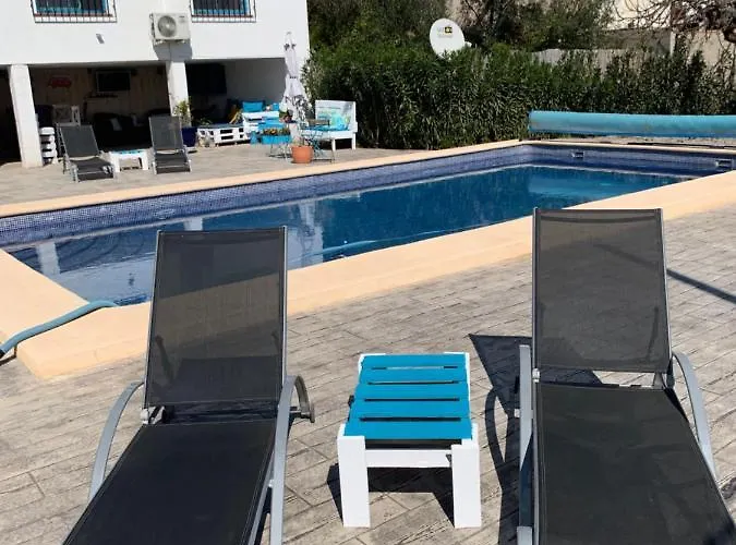 Casa Alestelou Bed & Breakfast 4*